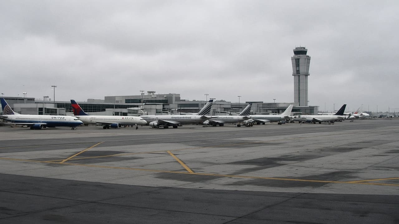 Commercial airliners grounded at a US airport after the September 11 attacks